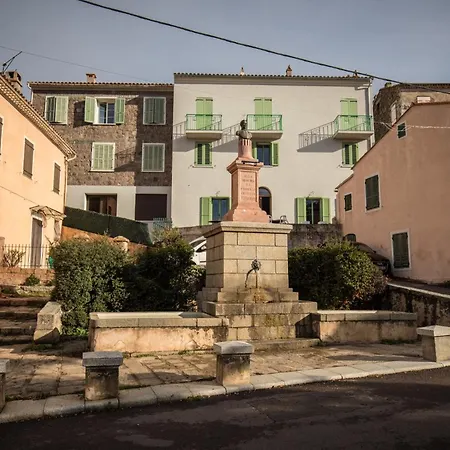 De Charme A Bed & Breakfast 3*