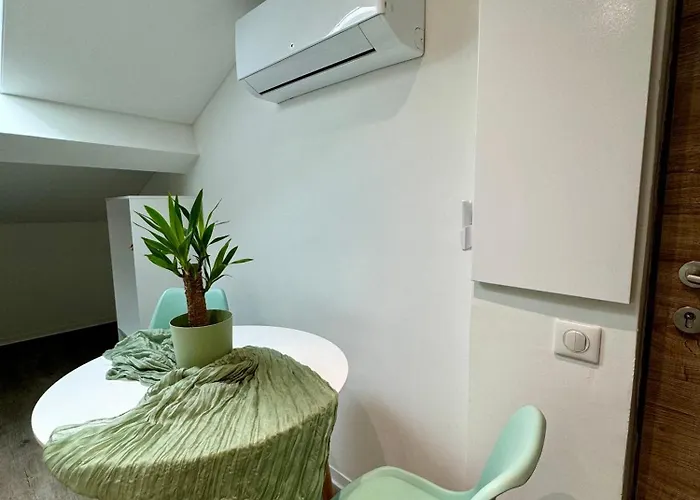 住宿加早餐酒店 De Charme A 3*